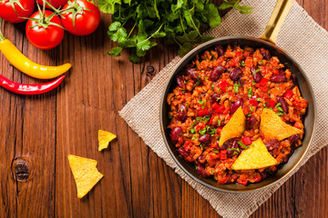 Mexican nachos with chili con carne