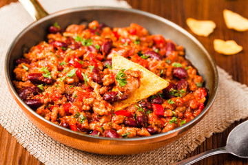 Mexican nachos with chili con carne