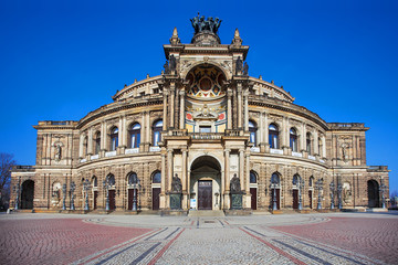 Fototapeta na wymiar Opera House of the Saxon State Opera Dresden