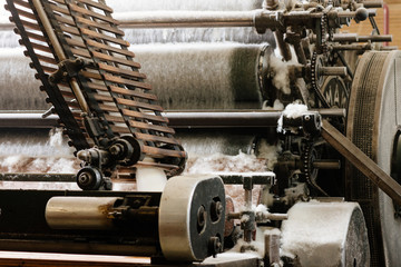 Wolle - Spinnerei - Produktion - Verarbeitung