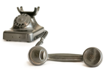 Telefonhörer eines alten Telefons mit Wählscheibe