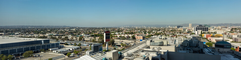 Fototapeta premium Skyline of downtown Los Angeles with clear sky