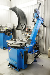 Machine in a tire fitting workshop