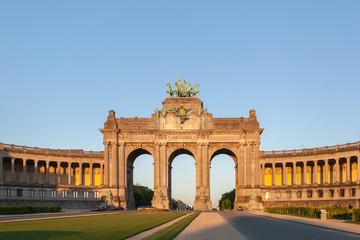 Obraz premium Perspective panoramic view to the Triumphal Arch