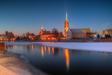 Wrocław zimowa panorama Ostrowa Tumskiego
