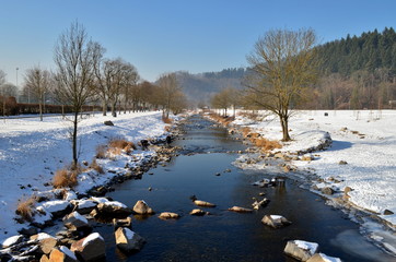 Dreisam in Freiburg im Winter