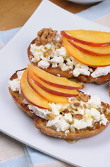 bruschetta with ricotta and peach