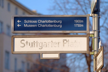 Stuttgarter Platz Berlin Straßenschild / Wegweiser