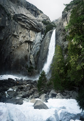 Fototapeta na wymiar Yosemite Falls in Winter