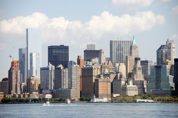 Obraz premium Manhattan skyline in the water front