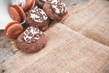 Coffee mug with chocolate cookies