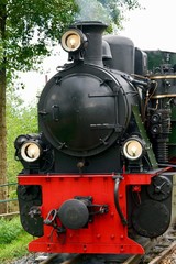 Obraz na płótnie Canvas steam locomotive