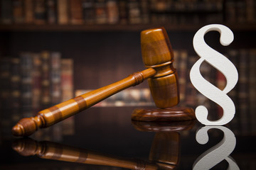 Court gavel,Law theme, mallet of justice, Paragraph, mirror back