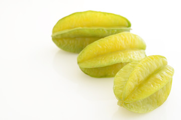 新鮮なスターフルーツ