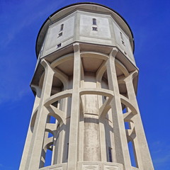 Fototapeta na wymiar Wasserturm in EMDEN ( Ostfriesland )