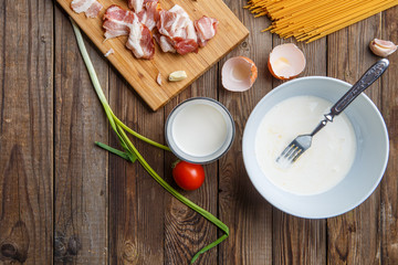 Bacon and ingredients for sauce