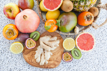 Frische exotische Fruechte