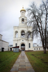 Fototapeta na wymiar Юрьев монастырь, Великий Новгород, Россия