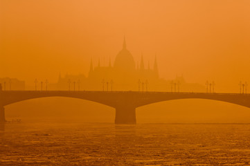 Fototapeta na wymiar Smog settled over Budapest