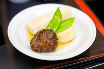 Japanese food of tofu with mushroom and string bean