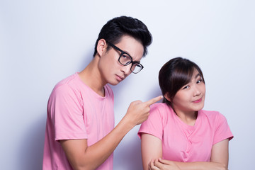 Man angry his girlfriend