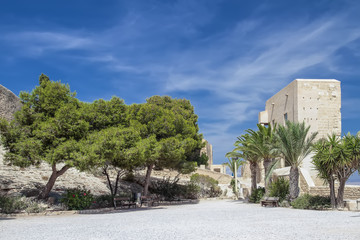 Obraz premium inside santa barbara castle