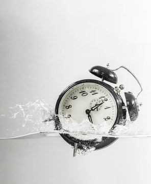 Drowning Clock In The Water