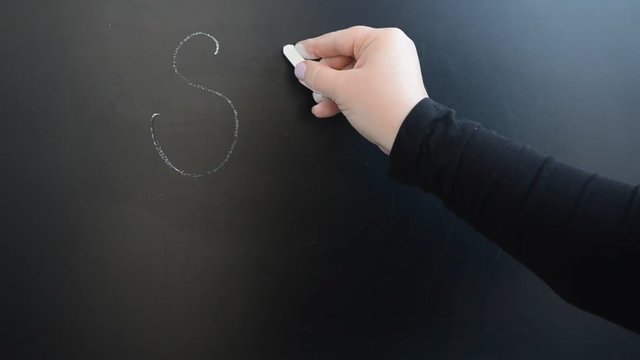 Discount text on a board.