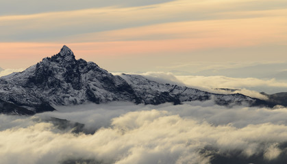 Fototapeta na wymiar Peaks of Patagonia 