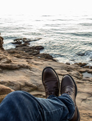 Fototapeta premium Sitting on the rocks