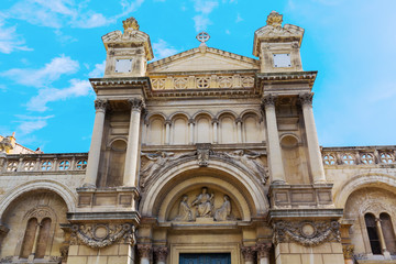 Fototapeta na wymiar Eglise de la Madeleine in Aix-en-Provence