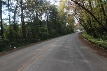 Fototapeta premium road to the mountain