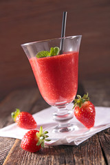strawberry smoothie