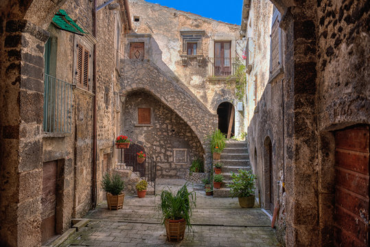 Fototapeta Santo Stefano di Sessanio Village, Abruzzo, L'Aquila
