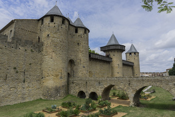 Fototapeta na wymiar castillo medieval