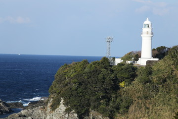 Fototapeta na wymiar 潮岬灯台と太平洋