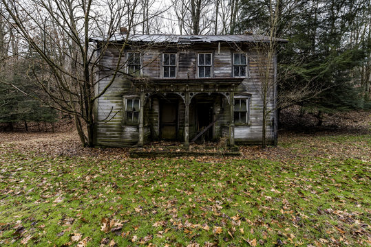 Abandoned House - Zollarsville, Pennsylvania.