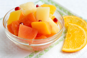 Fototapeta na wymiar Fresh fruit salad dessert for breakfast
