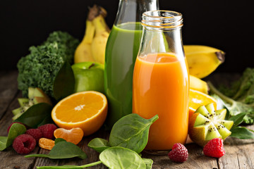 Variety of fresh vegetable and fruit juices