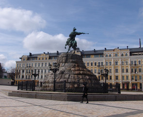 Fototapeta premium Ukraine. Kiev. The monument to Bogdan Khmelnitsky at the Sophia Square