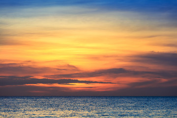 Obraz premium gorgeous red sunset