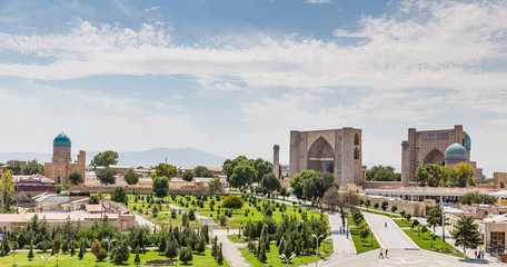 View of Bibi-Khanym Mausoleum in Samarkand, Uzbekistan - obrazy, fototapety, plakaty