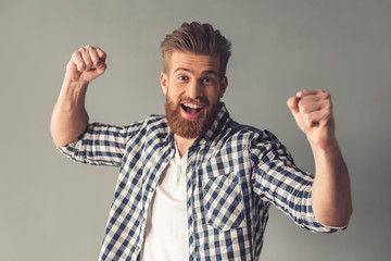 Naklejka premium Handsome bearded man