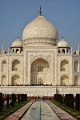 Fototapeta na wymiar The Taj Mahal monument in Agra, India