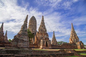 Fototapeta premium Chaiwattanaram temple is a buddhist temple in the city of Ayutthaya Historical Park,Thailand