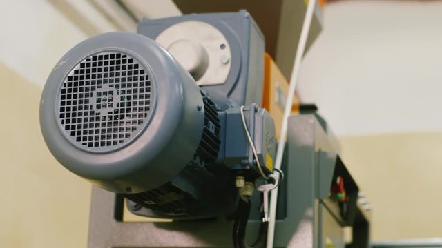 Industrial compressor motor. Surpasses piped liquid