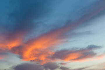Naklejka premium Beautiful sunset clouds