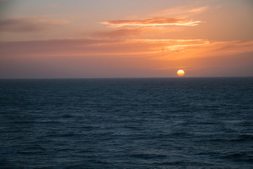 Obraz premium Couché de soleil à la mer