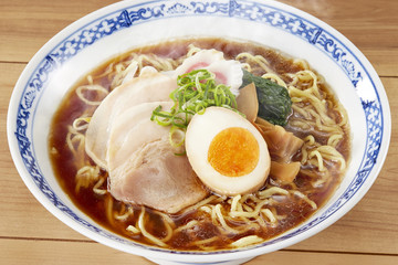 醤油ラーメン Japanese Ramen noodles