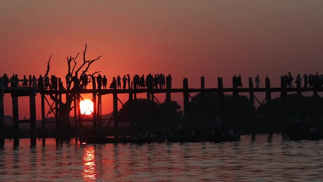U Bein Bridge at sunset in Amarapura, Mandalay, Myanmar